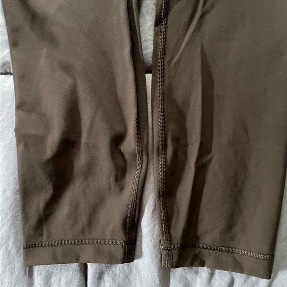 NWOT Wunder Under Pant 25" - Picture 8 of 9